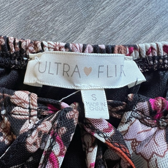 Ultra Flirt Mesh Keyhole Tie Front Ruched Floral Milkmaid Mini Dress. Size S - Picture 8 of 11